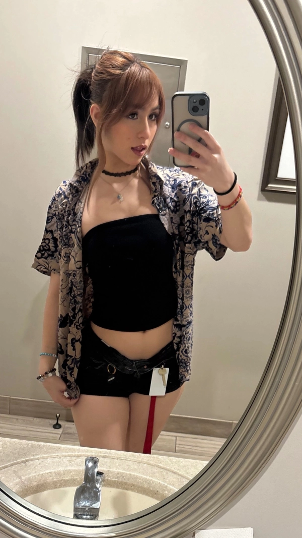 Alexxx
